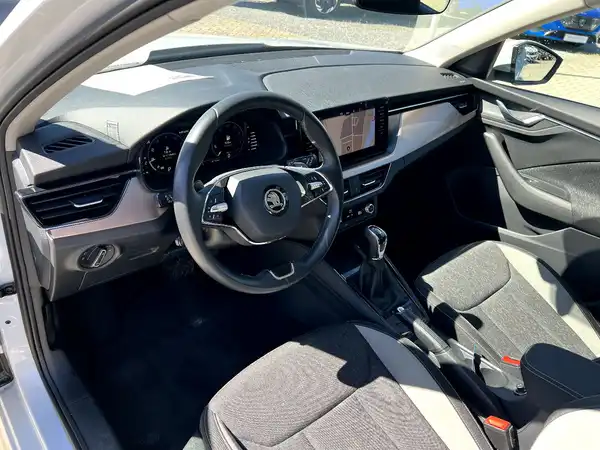 ŠKODA KAMIQ (9/27)