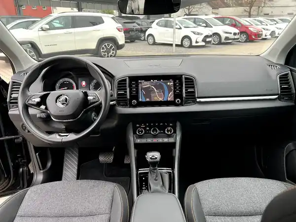 ŠKODA KAROQ (19/28)