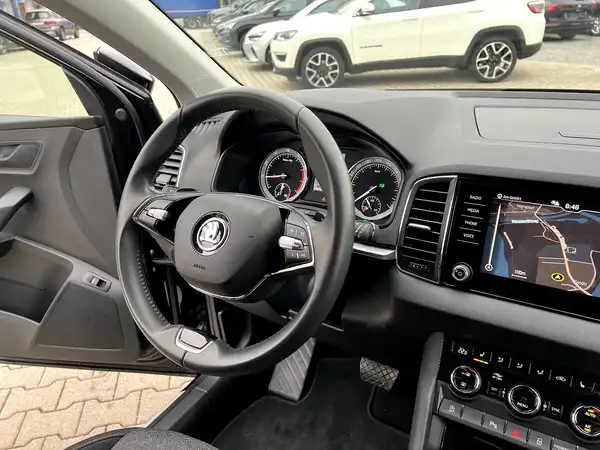 ŠKODA KAROQ (27/28)