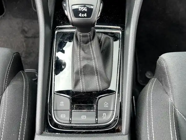 ŠKODA KAROQ (24/28)