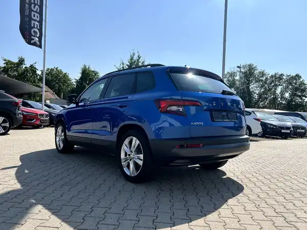 ŠKODA KAROQ (3/27)