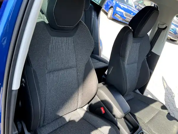 ŠKODA KAROQ (22/27)