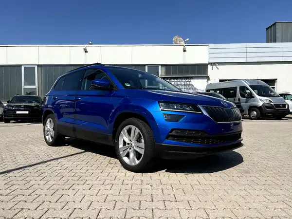 ŠKODA KAROQ (6/27)