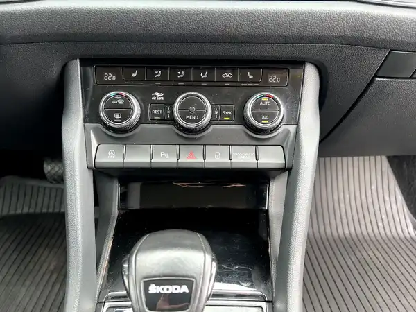ŠKODA KODIAQ (24/27)