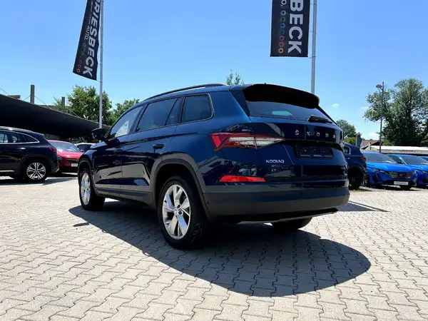 ŠKODA KODIAQ (2/27)