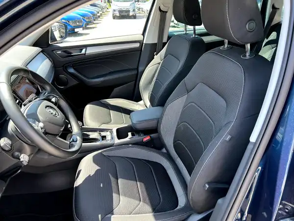 ŠKODA KODIAQ (9/27)