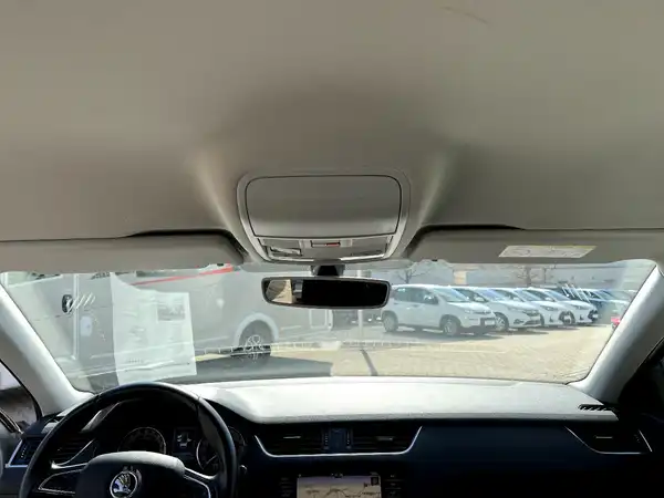 ŠKODA OCTAVIA (18/25)