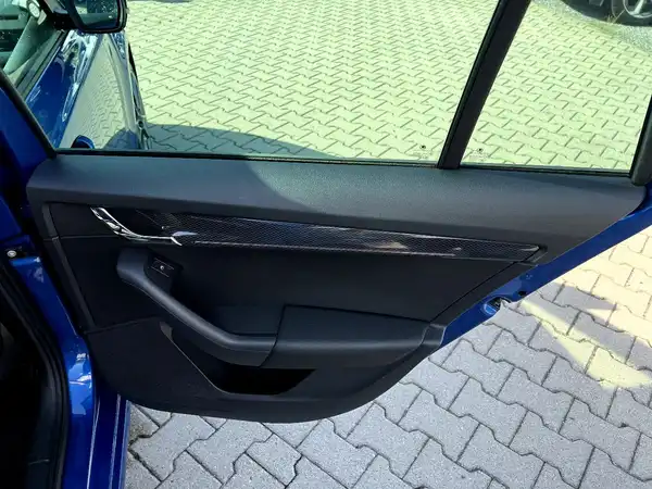 ŠKODA OCTAVIA RS (15/28)