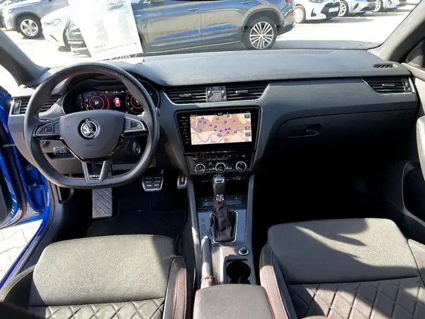 ŠKODA OCTAVIA RS (19/28)