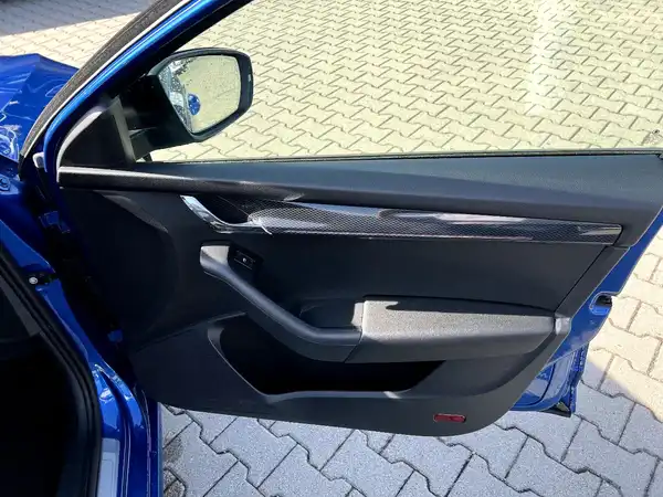 ŠKODA OCTAVIA RS (21/28)