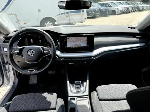 ŠKODA OCTAVIA (18/28)