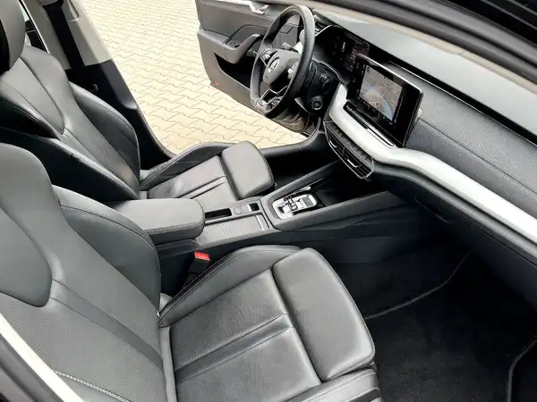 ŠKODA OCTAVIA (22/28)