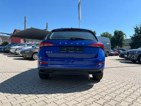 ŠKODA SCALA (3/27)