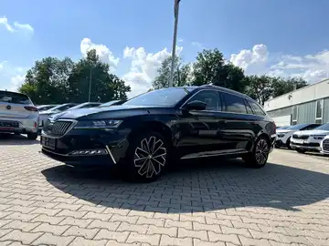 ŠKODA SUPERB (1/24)