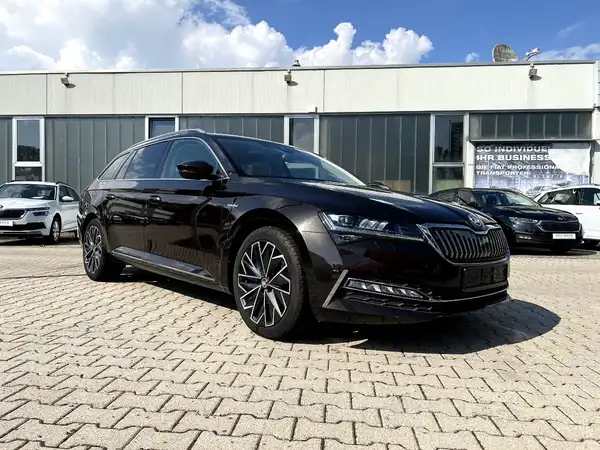 ŠKODA SUPERB (5/24)