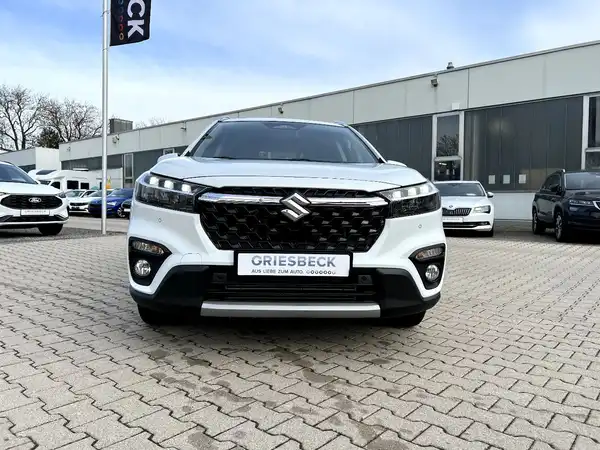 SUZUKI S-CROSS (6/26)