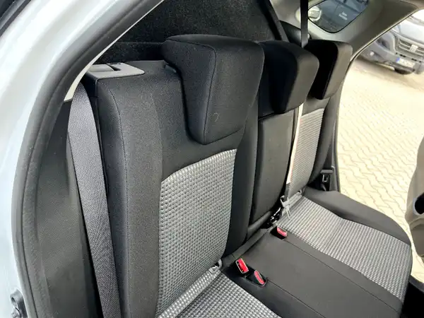 SUZUKI S-CROSS (16/26)