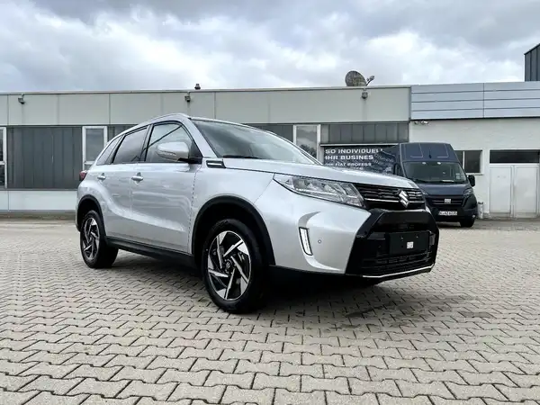 SUZUKI VITARA (5/26)