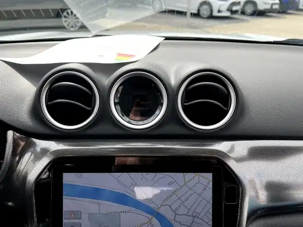 SUZUKI VITARA (25/27)