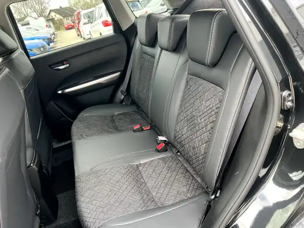 SUZUKI VITARA (13/27)