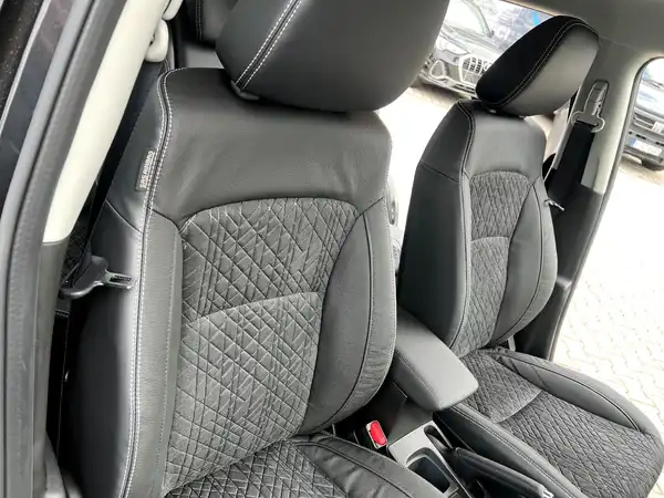 SUZUKI VITARA (21/27)