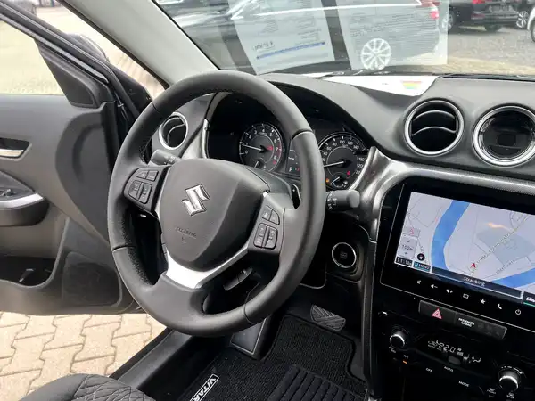 SUZUKI VITARA (26/27)