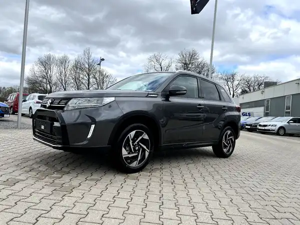 SUZUKI VITARA (1/26)