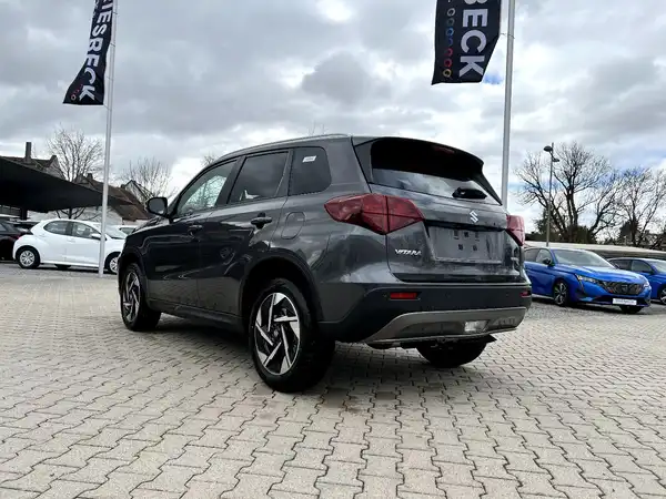 SUZUKI VITARA (2/26)