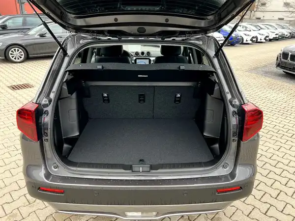 SUZUKI VITARA (7/26)