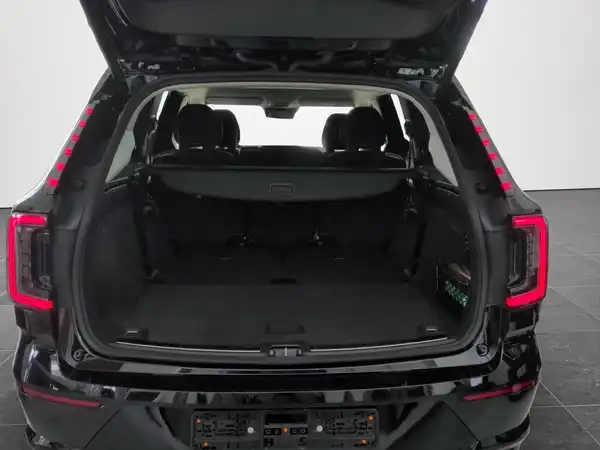 VOLVO EX90 (13/17)