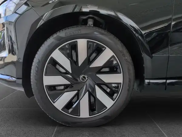 VOLVO EX90 (14/17)