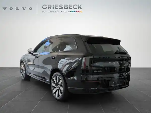 VOLVO EX90 (3/17)