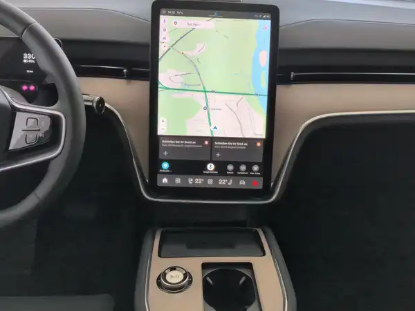 VOLVO EX90 (10/17)