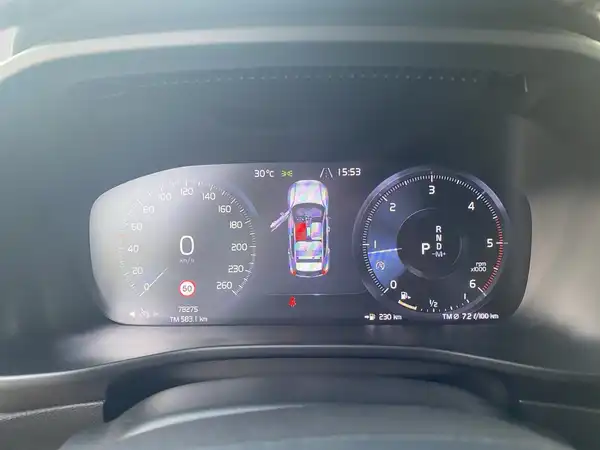 VOLVO C40 (16/22)