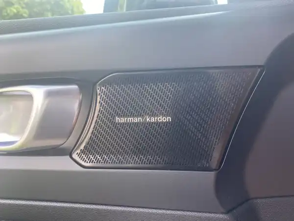 VOLVO C40 (18/22)