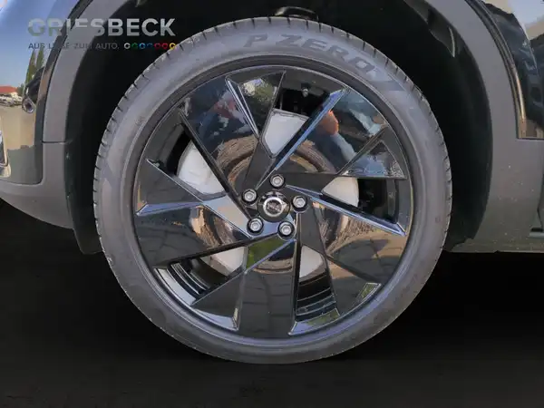 VOLVO C40 (17/18)