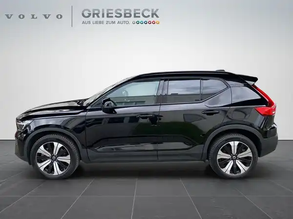 VOLVO C40 (2/19)