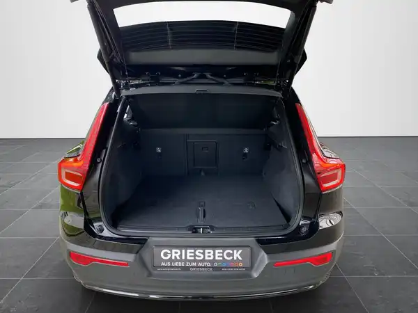 VOLVO C40 (14/19)