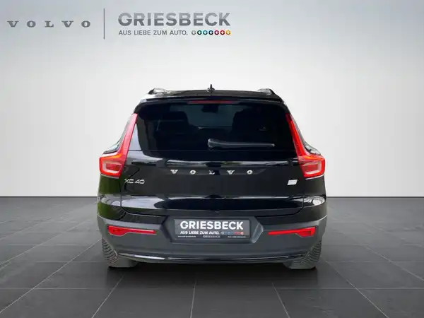 VOLVO C40 (4/19)