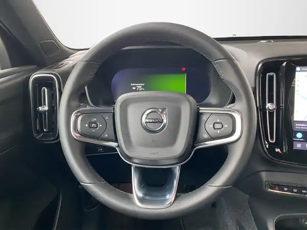 VOLVO C40 (10/19)