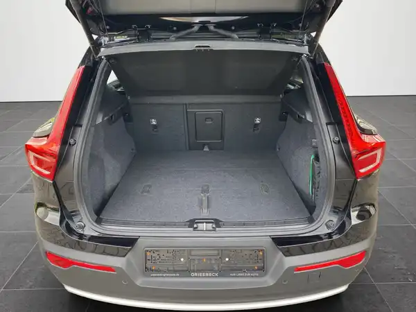 VOLVO C40 (14/21)