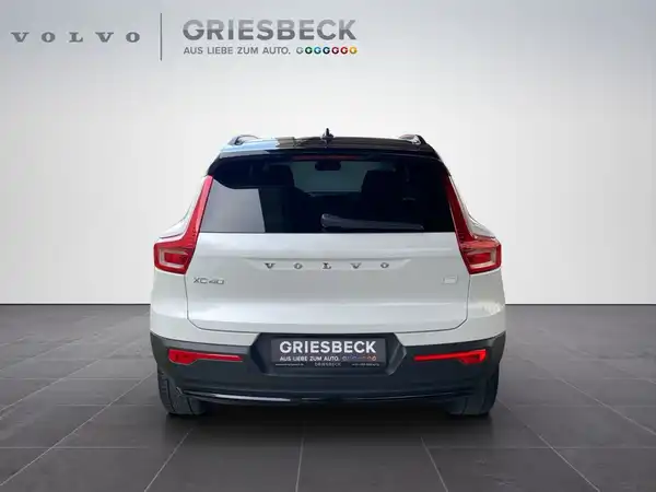 VOLVO C40 (4/20)