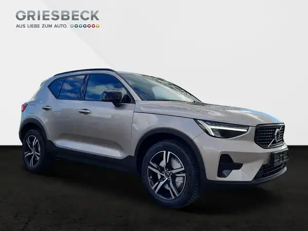 VOLVO C40 (7/14)