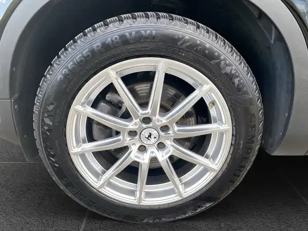 VOLVO C40 (15/22)