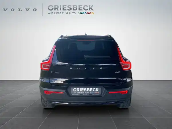 VOLVO C40 (4/22)