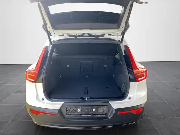 VOLVO C40 (14/22)