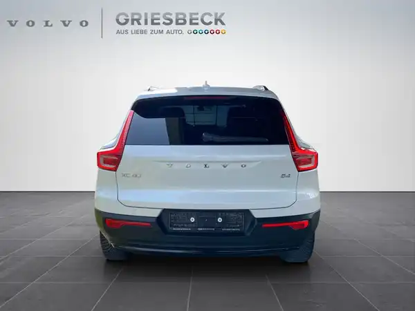 VOLVO C40 (4/22)