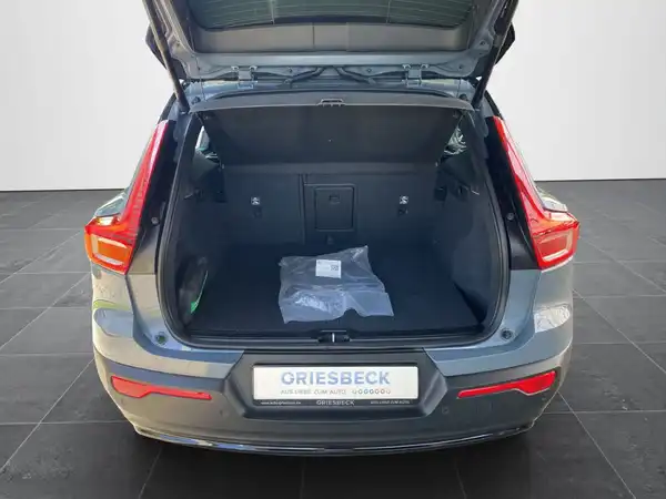 VOLVO C40 (14/22)