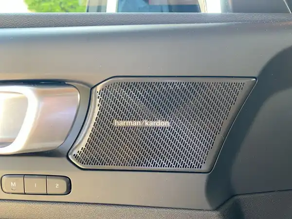 VOLVO C40 (18/22)
