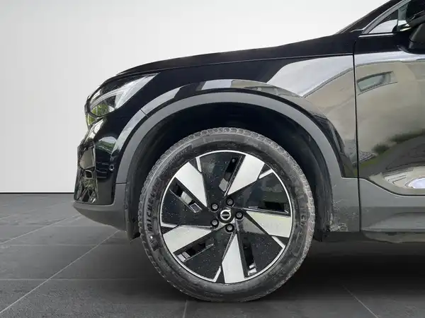 VOLVO C40 (15/19)